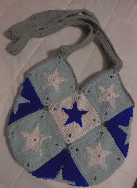 Star Granny Square, Crochet Star Bag, Star Bag, Crochet Star, Granny Square Bag, Crochet Design Pattern, Crochet Stars, Crochet Handbags Patterns, Crochet Purses