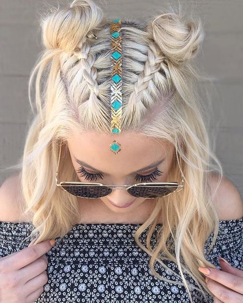 Flash tats, braids, and space buns Fulani Hairstyles, Edm Outfit, Work Hair, Fulani Braids, Fun Hair, Fantasy Hair, Penteado Cabelo Curto, Festival Hair, African Braids