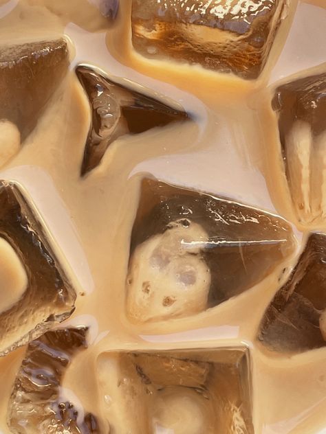 Ice Latte Aesthetic, Iced Latte Aesthetic, Iv Bar, Latte Aesthetic, Pc Wallpapers, Glass Menagerie, Aesthetic Light, Coffee Aesthetic, Iced Latte