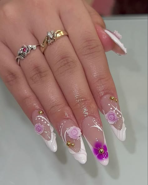 ig: nailsbyzairaa Flower Y2k Nails, Purple Quince Nails Flowers, Acrylic Nail Designs Sanrio, Pink Fairy Nails Aesthetic, Y2k Floral Nails, Pretty Toe Nails, French Tip Acrylic Nails, Pretty Gel Nails, Simple Acrylic Nails