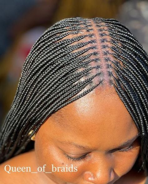 Tiny Knotless Box Braids With Curls, Small Knotless Box Braids With Human Hair, Very Small Knotless Braids, Small Ghana Weaving Hairstyles, Tiny Knotless Braids With Curls, Tiny Weaving With Natural Hair, Bob Micro Braids, Tiny Weaving Hairstyles All Back, Tiny Knotless Box Braids