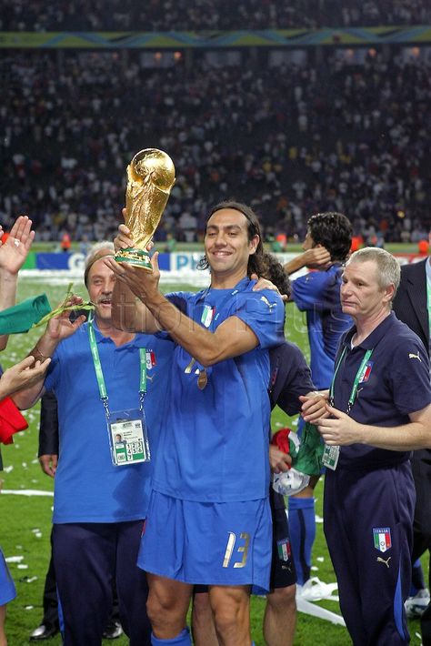 Alessandro Nesta win the world cup with Italy injured Italy World Cup, Alessandro Nesta, Tv Icon, Football Poster, Ac Milan, Lionel Messi, World Cup, Milan, Coaching