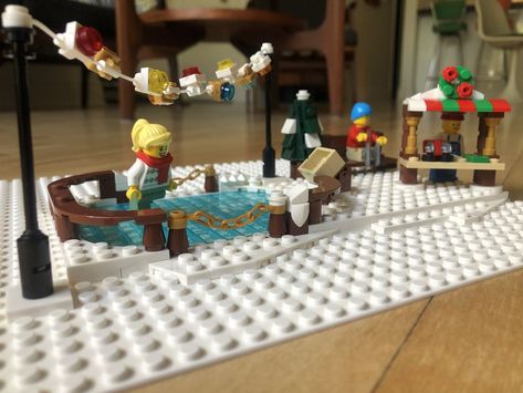 Lego Ice Skating Rink, Lego Winter, Ice Skating Rink, Christmas Download, Ice Rink, Ice Skate, Building Instructions, Lego Group, Lego Parts