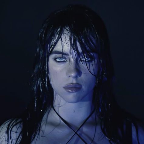 Eilish No 2 Photoshoot, Billie Eilish Eyes Aesthetic, Billie Eilish No.2, Billie Eilish Wet Hair, Eilish No.2, Billie Eilish Eilish No 2, Hot Billie Eilish, Icons Billie Eilish, Billie Eilish Photos