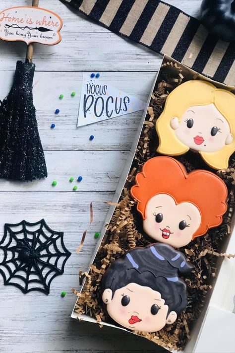 hocus pocus we need cookies to focus!!! #decoratedsugarcookies #cookies #hocuspocuscookies #sugarcookies #halloween #halloweencookies #halloweentreats #california Horror Cookies Decorated, Hocus Pocus Sugar Cookies, Hocus Pocus Cookies Decorated, Horror Treats, Hocus Pocus Cookies, Halloween Decorated Cookies, Big Cookies, Galletas Halloween, Hocus Pocus Party