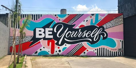 Interactive Murals, Mural Quotes, Selfie Wall, Mural Inspiration, Illustration Lettering, School Wall Art, School Murals, Urban Street Art, Graffiti Wall Art