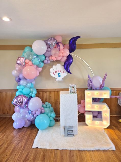 Ariel Balloon Decoration, Mermaid Balloons Decorations, Mermaid Balloon Decor, Little Mermaid Balloon Garland, Mermaid Theme Decoration, Mermaid Balloon Arch, Mermaid Balloon Garland, Decoration Ideas For Birthday, Easter Balloon Decor