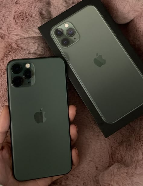 11pro Max Iphone, Ip 11 Pro, Iphone11 Pro, 11 Pro Max Iphone, Iphone 11aesthetic, Iphone 11 Pro Aesthetic, Iphone 11 Pro Max Colors, Iphone 12 Aesthetic Black, Iphone 12 Pro Gold Aesthetic