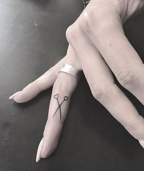 Minimalist Scissor Tattoo on Finger. Small Scissor Tattoo, Sissor Tattoo, Scissor Tattoo, Bow Finger Tattoos, Arrow Tattoo Finger, Hairdresser Tattoos, Flower Finger Tattoos, Finger Rose Tattoo, Finger Tattoos For Couples