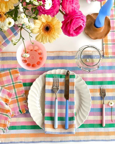 Archive New York (@archivenewyork) • Instagram photos and videos Colored Glass Table Setting, Striped Placemats, Colorful Tablescapes, Pink Table Settings, Easter Brunch Table, Pink Kelly, Colorful Table Setting, Summer Table Decorations, Colorful Textiles