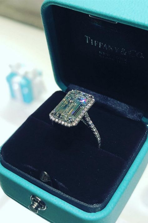 Tiffany Co Engagement Rings, Tiffany Soleste, Ring Board, Ring Upgrade, Emerald Cut Engagement Ring, Dream Wedding Ring, Queens Jewels, Rings Style, Diamond Girl