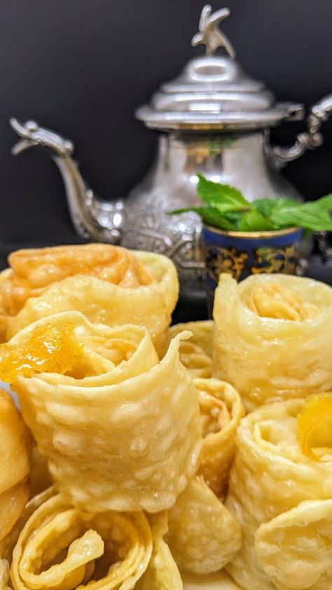 Moroccan Sweet Fried Pastry (aka: Fijuelas, Fazuelos, Deblas, Fejouela, Hojuelas) Moroccan Pastries, Purim Recipe, Moroccan Desserts, Moroccan Cookies, Fried Pastry, Sweet Fries, Middle East Food, Pastry Recipe, Moroccan Food