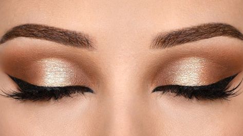 Affordable SOFT BROWN HALO Smokey Eye Makeup Tutorial #makeupideas #eyemakeup #makeup Browns And Gold Eye Makeup, Makeup Ideas For Rust Dress, Goldish Eye Makeup, Eyeshadow Looks Browns, Bridal Makeup Gold Smokey Eye, Champagne Gold Makeup Look, Gold Makeup Looks Wedding, Wedding Makeup Halo Eye, Formal Makeup For Gold Dress