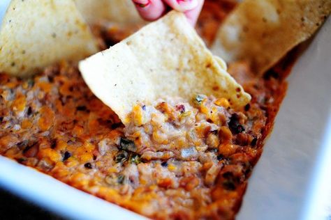 Zannie’s Black-Eyed Pea Dipthepioneerwoman Beef Enchilada Dip, Black Eyed Pea Dip, Pea Dip, Enchilada Dip, Chips Dip, Beef Enchilada, Black Eyed Pea, Cheesecake Dip, Crowd Pleasing Appetizers