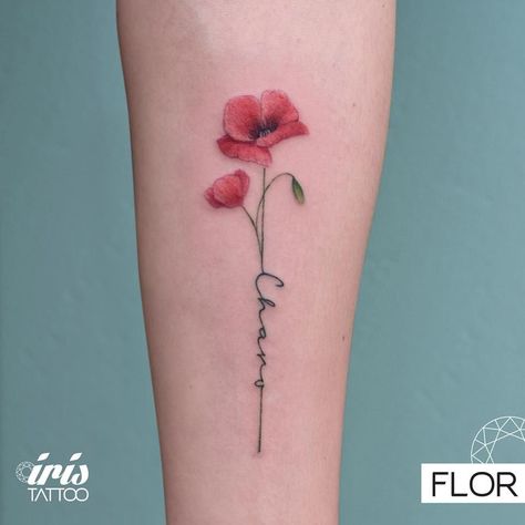 Poppy Tattoo Small Color, Poppy Flower Wrist Tattoo, Poppy Color Tattoo, Color Poppy Tattoo, Poppy Tattoo Color, Amapola Tattoo, Poppy Tattoo Ideas, Watercolor Poppy Tattoo, Red Poppy Tattoo