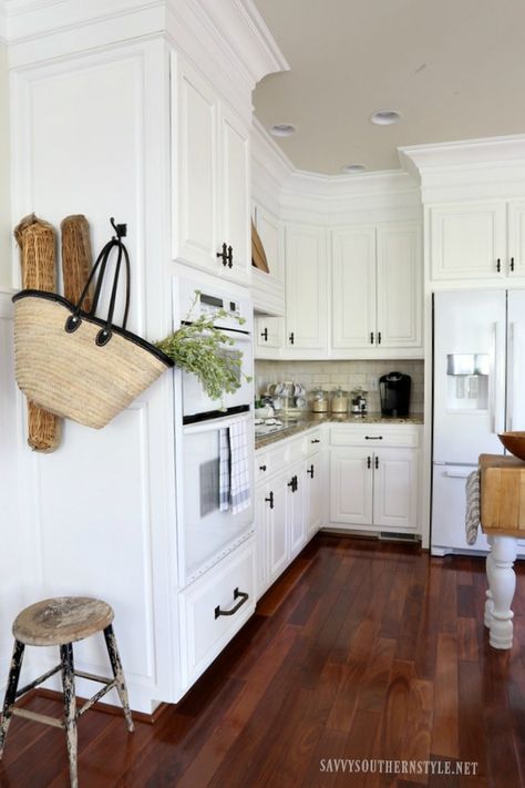 White Kitchen Cherry Floors, Kitchen With Mahogany Floors, Mahogany Floors Kitchen, Cherry Floor Kitchen, Cherry Wood Floors Kitchen, Cherry Wood Floor Kitchen, Kitchen With Cherry Floors, Cherry Floors Kitchen, Mahogany Floors