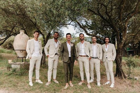 Costume Beige, Wedding Outfit Men, Beige Outfit, Groom And Groomsmen, Just Married, Double Breasted Suit Jacket, Cannes, Wedding Outfit, Wedding Inspo