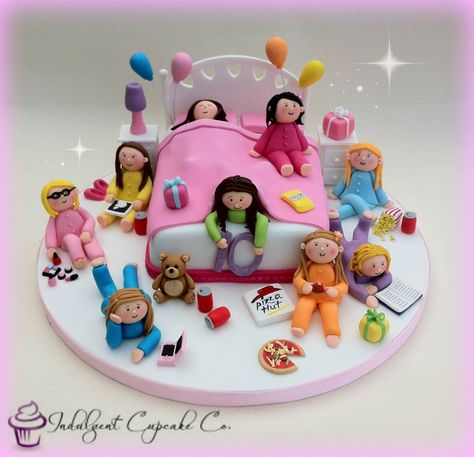 Sleepover/slumber party cake..... Sleepover Party Cake, Sleepover Birthday Cake, Slumber Party Cake, Sleepover Cake, Duper Cake, Llama Cake, Slumber Party Birthday, Sleepover Birthday, Sleepover Birthday Parties