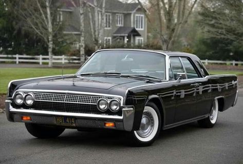 Lincoln Continental 1963, Lincoln Continental Concept, Lincoln Cars, Ford Lincoln Mercury, Lincoln Mercury, Old Classic Cars, Lincoln Continental, Us Cars, Family Car