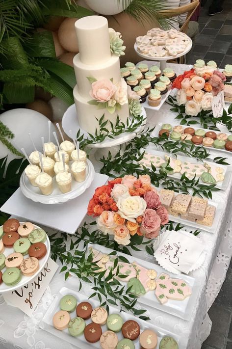 Dessert Table Set Up Display Baby Shower, Floral Theme Dessert Table, Bohemian Dessert Table Ideas, Baby In Bloom Dessert Table Ideas, Toulbeh Ideas, Baby Shower Food Table Set Up Display, Baby In Bloom Treat Table, Dessert Table Baby Shower Ideas, Baby In Bloom Food Ideas