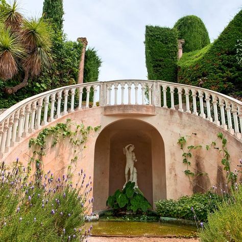 Villa Ephrussi de Rothschild – Saint-Jean-Cap-Ferrat, France - Atlas Obscura Villa Ephrussi De Rothschild, Villa Ephrussi, Garden Stairs, Atlas Obscura, Architecture Landmark, Outdoor Stairs, French Garden, French Chateau, Wear Sunscreen