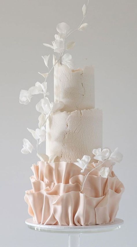 Popular Wedding Cakes, Cake Designs Beautiful, Romantic Wedding Cakes, Textured Wedding Cake, Kue Fondant, Textured Wedding Cakes, Blush Wedding Cakes, Ruffle Wedding Cake, Kiss The Bride