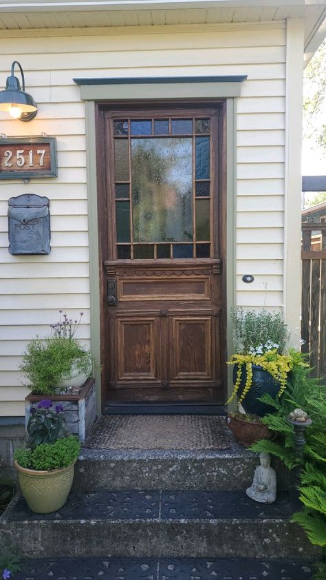 French Front Doors Entrance Entryway, Vintage Front Door Entrance, 1900s Front Door, Old Farmhouse Front Door, Charming Front Door, Old Wooden Front Door, Vintage Wood Front Door, 1920s Front Door, Cottage Core Front Door