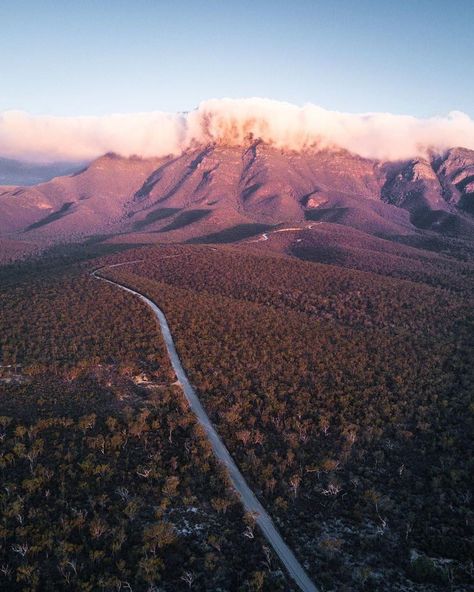 All roads lead to adventure, especially this one towards #BluffKnoll. ⛰️ @los_travel tackled @australias_southwest’s highest peak on a… Bluff Knoll, Western Australia Travel, Road Trip Photography, Trip Photography, Bridgetown, Perth Western Australia, Public Holiday, Whale Watching, Car Park