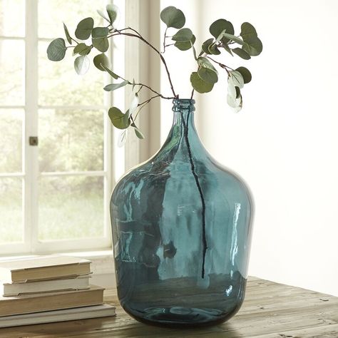 How to decorate with recycled glass vases | interiorsbykiki.com Urban Farmhouse Style, Glass Vase Decor, Recycled Glass Vases, Blue Glass Vase, Clay Vase, Future Apartment, Antique Bottles, Chihuly, Floor Vase