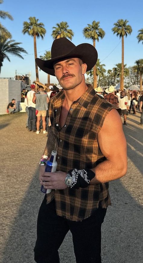 Hot Cowboy With Beards, Hot Country Guy, Vince Sant, Cowboy Tattoos, Bald Men Style, Mustache Men, Cowboys Men, Tom Welling, Cowboy Up