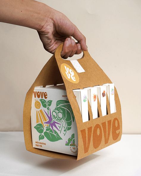 Functional Packaging Design, Cool Box Packaging, Product Set Design, Cool Package Design, Food Box Packaging Design, Diecut Packaging, Food Packaging Design Inspiration, Box Design Package, Creative Food Packaging