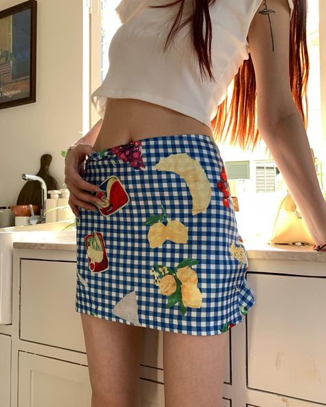 🌱⋆｡°₊ ⊹˚ 🧺⋆˙⟡₊…🥐 Provence Picnic Gingham Mini Skirt ..🌼⋆｡°₊ ⊹˚ 🍎⋆˙⟡₊…🍷 Gingham Mini Skirt Outfit, Blue Outfit Summer, Gingham Skirt Outfit, Thrift Manifest, Blue Skirt Outfits, Cupcake Skirt, Gingham Mini Skirt, Gingham Outfit, Goth Vibes