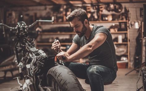 Valentine Artwork, Mechanics Aesthetic, Motorcycle Mechanic, Motorcycle Repair, Auto Repair Shop, Bike Repair, Photoshop Overlays, Diy Car, Repair Shop