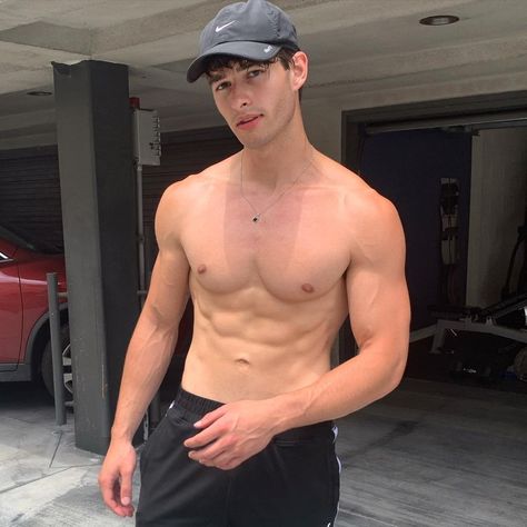 null # amreading # books # wattpad Darrell Jones, Swimming Motivation, Best Physique, Insta Pictures, Tumblr Boys, Stylish Boys, Body Inspiration, Book Boyfriends, Korean Men