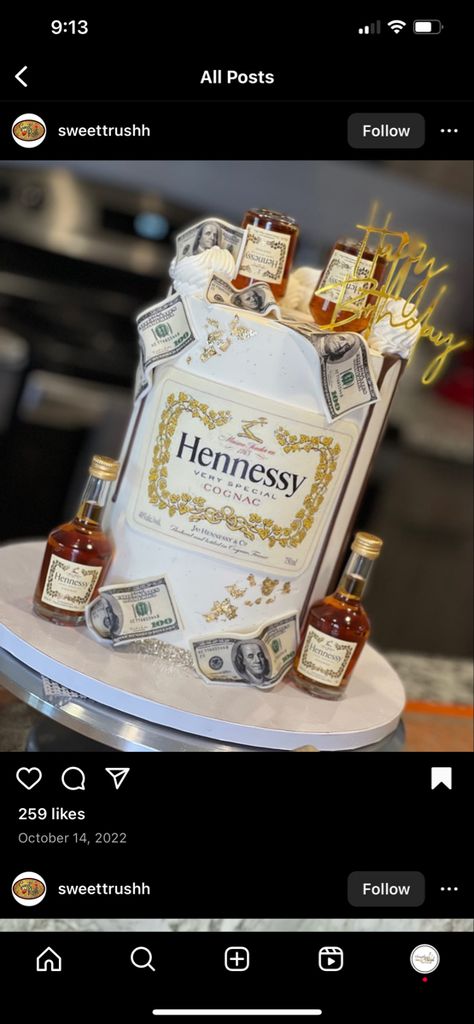 21 Birthday Cake With Alcohol, Hennesy Cake Birthdays, Hennessy Bottle Cake, Hennessey Cake For Men, Hennessy Birthday Cakes For Men, Hennessy Party, Hennesy Cake For Him, Hennessy Birthday Cake, Hennessy Gift Ideas For Him