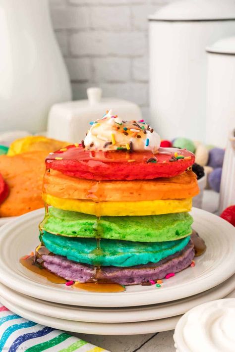 Rainbow Pancakes Rainbow Brunch, Colorful Pancakes, Pride Brunch, Rainbow Breakfast, Pancake Bar, Rainbow Pancakes, Inside Out Party, Rainbow Waffles, Back To School Breakfast