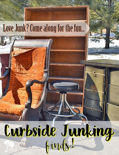 Curbside Junking is a great way to find free vintage treasures! Join the fun and see what I found on a good junking day! #junking #curbsidejunking #vintage #vintagefurniture #repurposed #refreshed #trashtotreasure #DIY #vintagestyle  via @https://www.pinterest.com/lbbloom/boards/ Flee Markets, Dumpster Diva, Rehab Furniture, Thrifting Tips, Thrift Store Makeover, Thrift Store Diy, Thrifted Home, Thrifted Home Decor, Thrift Store Decor