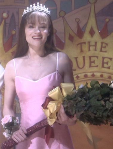 Carrie 2002, Angela Bettis, Carrie White, Prom Queens, Stephen King, Carry On, Camisole Top, Cocktail Dress, Prom