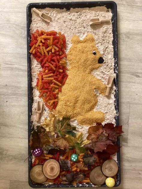 Autumn animal theme, autumn activity, tuff tray, woodland theme, woodland creatures Autumn Animal Activities, Autumn Animal, Autumn Activity, Animals Activities, Sensory Tray, Bee Activities, Sand Tray, Autumn Animals, Woodland Bear