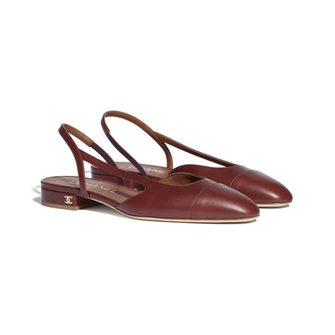 Calfskin Brown Slingbacks | CHANEL Chanel Slingback Shoes Flat, Sling Back Sandals Outfit, Balerinas Shoes, Slingback Chanel, Sling Back Flats, Chanel Heels, Chanel Slingback, Chanel Flats, Mode Chanel