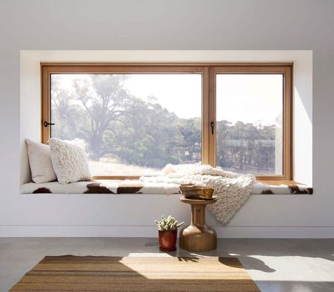 Prospect House window seat - Trendir Bedroom Window Seat, Design Interior Modern, Cozy Window Seat, Window Seat Design, Bay Window Seat, Contemporary Windows, Window Nook, Corner Seating, Modern Windows