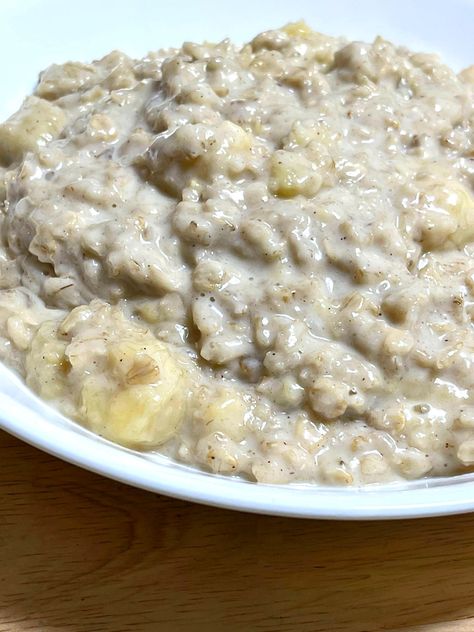 Using Ripe Bananas, Quick Yummy Breakfast, Bananas And Cream, Banana Porridge, Yummy Breakfast Smoothies, Oatmeal And Eggs, Pumpkin Banana Muffins, Easy Oatmeal Recipes, Recipes Using Bananas