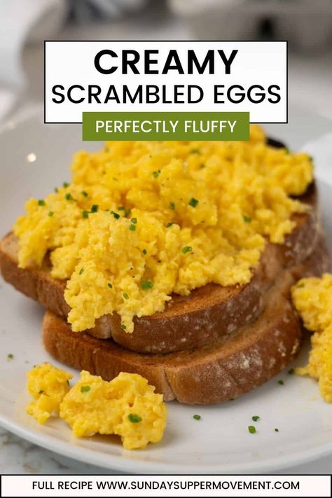 Scrambled Eggs With Cream Cheese, Scrambled Eggs With Cream, Scrambled Egg Recipes, Breakfast Savory, Chilaquiles Recipe, Scrambled Eggs With Cheese, Starbucks Egg Bites, Fluffy Scrambled Eggs, Creamy Scrambled Eggs