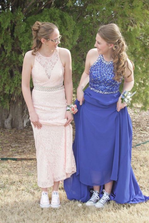 Prom Dress With Converse, Prom Converse, Grad Looks, Dress With Converse, Clothing Ideas, Prom Dress, Converse, Bridesmaid Dresses, Prom Dresses