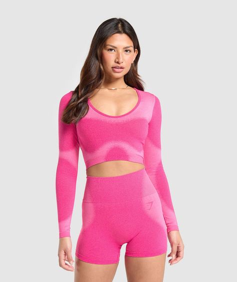 Women’s Matching Workout Sets – Gym sets from Gymshark Style Workout Clothes, Fitness Fashion Outfits, Pink Gym, Ombre Pattern, Gym Workout Outfits, Gym Style, Crop Top And Shorts, Workout Sets, Gym Fit