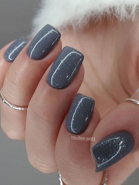 Grey Gel Nails, Grey Acrylic Nails, Grey Nail, Nail Art Noel, Grey Nail Designs, January Nails, Short Square Nails, Gray Nails, Short Nail