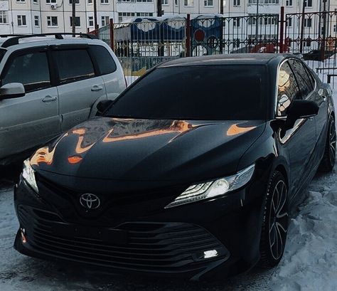 Blacked Out Toyota Camry, Camry 70, مرسيدس بنز, Anime Photo Profile Dark, Art Style Challenge, Goals Motivation, Suzuki Hayabusa, Car Goals, Pretty Cars