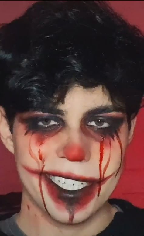 Guys Halloween Makeup, Boy Halloween Makeup, Mens Halloween Makeup, Benji Krol, Holloween Makeup, Halloween Beauty, Halloween Makeup Pretty, Halloween Makeup Scary, Horror Makeup