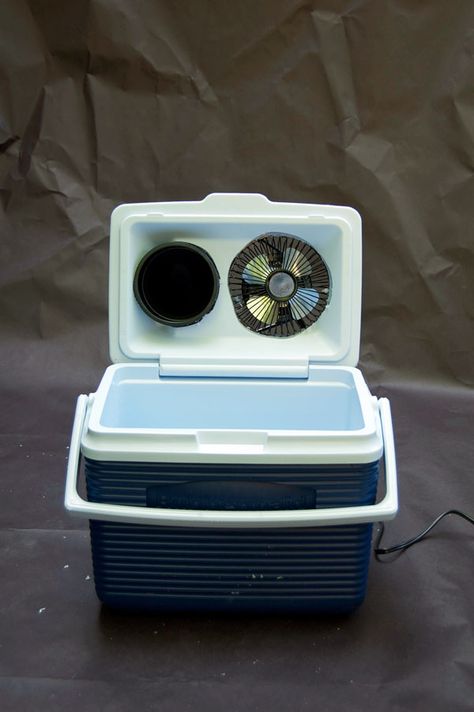 Homemade Ac, Homemade Air Conditioner, Camping Air Conditioner, Cheap Air Conditioner, Tent Air Conditioner, Diy Air Conditioner, Camping Safety, Camping Diy, Air Conditioning Repair