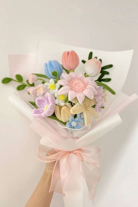 Birthday flower bouquet for her: pretty mixed flowers bouquet for sister, daughter, friend, mom Easter Bouquet Ideas, Birthday Flower Bouquet, Bucket Diy, Paper Flower Bouquet Diy, Pretty Bouquets, Clean Flowers, Birthday Flowers Bouquet, Diy Bouquet Wrap, Pipe Cleaner Flowers